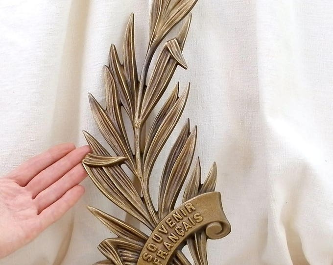 Antique French Decorative Cast Bronze Metal Palms Leaves with Scroll "Souvenir Francais" French Souvenir by the Artist M Thomas, Curios