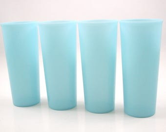 Aqua Blue Tupperware Tumblers 16 oz