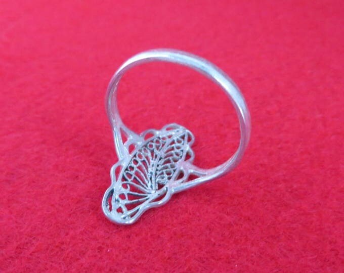 Silver Filigree Ring, Vintage Lacy Sterling Silver Elongated Ring, Size 7