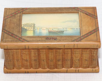 Beautiful 19Century/early 20Century Serrento ware puzzle box