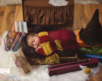 Crochet Harry Potter Hat Photography Prop/Harry Potter Set/Newborn Halloween Costume/Baby Shower Gift/Harry Potter Sorting Hat/Photo Prop