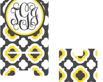 Summer Sale Monogram Cell Phone Stand. Quatrefoil Cell Phone Stand, Fits most all Cell phones, I phone dock for Dorm Rooms, College, Back to