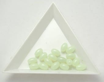 10 pearls rice grain phosphorescent 5x8mm
