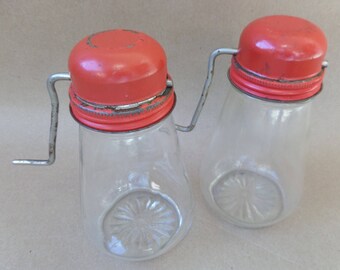 Vintage Kitchen, Nut Grinder, Vintage Nut Grinder, Vintage Kitchen Gadget, Retro Kitchen, Country Kitchen, Farmhouse Kitchen, Vintage Supply