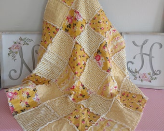 Handmade Baby Rag Quilt/Blanket/Riley Blake Vintage Daydream in Gold/36"x36"