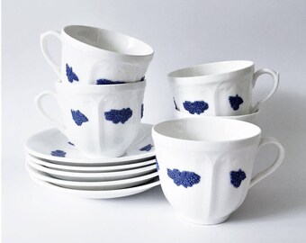 Swedish Vintage Gustavsberg Big coffee cup and saucer // Stig Lindberg // Made in Sweden // 1970s // Bla Blom // Blue and white Porcelain