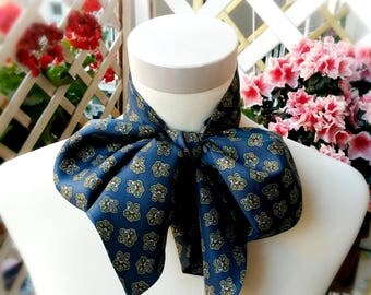 vintage Italy blue Silk scarf double thicknes silk Ascot cravat Elegant Men's silk tie designer Paisley medallions Print Necktie Art Cravat