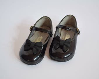 black mary jane infant shoes
