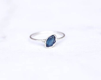 Raw Sapphire Ring - Dainty Sapphire Ring - Symbolic Ring - Tiny Stacking Ring - Healing Crystal Ring Blue Sapphire Ring - Birthstone Jewelry