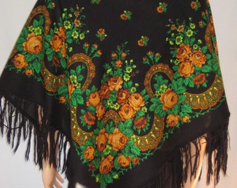 RUSSIAN SHAWL – Vintage USSR 1980’s - Large Shawl - Pure Light Wool - Babushka Scarf - Vintage Scarf - Folk Shawl - Art Scarf.