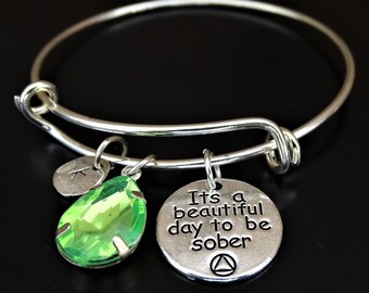 It is a beautiful day to be sober Bracelet, Sobriety Bracelet, Sobriety Jewelry, Sober Recovery, Sobriety Anniversary, AA Bracelet, AA Gifts