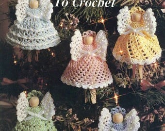 CHRISTMAS CLOTHESPIN ANGELS Crochet Ornaments Anne Halliday Leisure Arts 2518