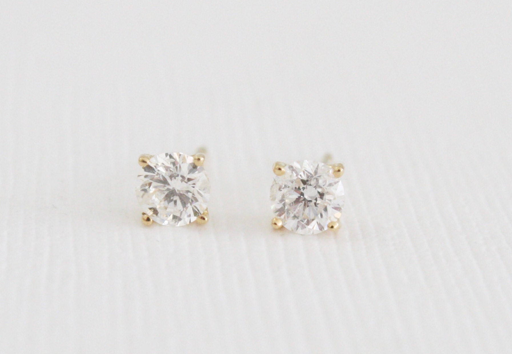 Natural Diamond Stud Earrings 0.64 Ct. in 14K Yellow Gold