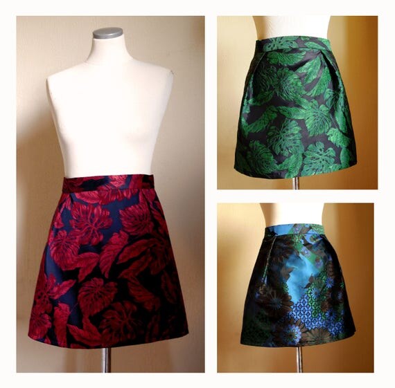 Skirt short Brocade, taffeta iridescent multicolored, jacquard fabric