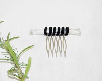 Minimalist quartz comb | Clear quartz hair comb | Quartz hair accessories | Crystal hair pins | Bun holder | Bun pin | Suede hair pin | Pins