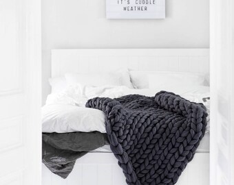Ohhio's Grande Punto blanket. Chunky blanket. Merino wool (23-micron merino wool)