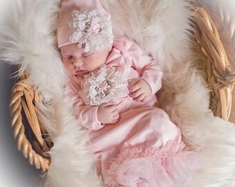 Newborn Girl Coming Home Outfit, Newborn Girl Gown, Pink Coming Home Outfit, Baby Girl Take Home Outfit, Newborn Girl Layette