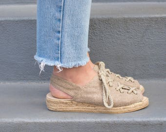 CC 26s Sandals Gray Beige Leather Raffia 632394