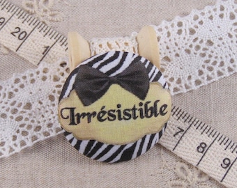 x 1 19mm fabric button irresistible ref A13