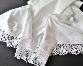 Bed sheets with bobbin laces - Romantic Bohemian Homestyle