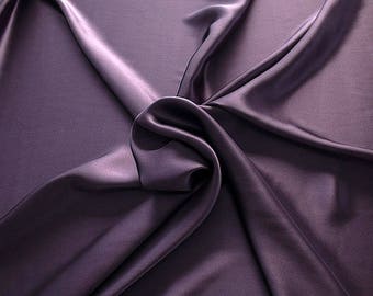 1712-215 - Crepe Satin silk 100%, width 135/140 cm, made in Italy, dry cleaning, weight 100 gr