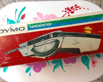 Dymo tapewriter # 1570 / label maker