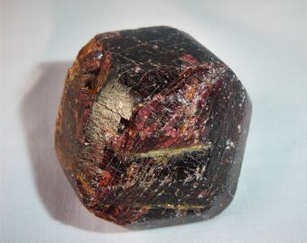 Natural Raw Gemmy Blood Red Almandine Garnet Gemstone Mineral Specimen Crystal Chakra Healing Rock Stone