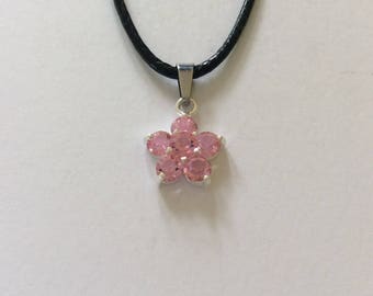 Pink flower necklace / flower necklace / flower jewellery / pink jewellery