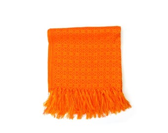 orange and yellow mexican rebozo | rebozos de artesania mexicana | shawl, scarf, baby wrap, carrier | mexikaner schal | mexique écharpe |