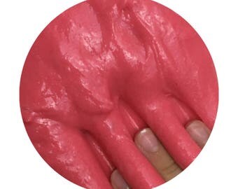 Pull n' Peel Twizzlers (strawberry twizler scent)