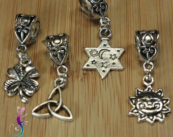 Set of 4 pendants charms