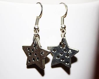 boucles d'oreille fantaisie argentée pendantes