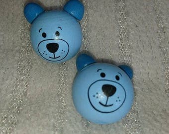 x 2 pearls 3D shaped blue bear head