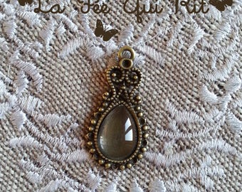 Support cabochon and bronze pendant drop