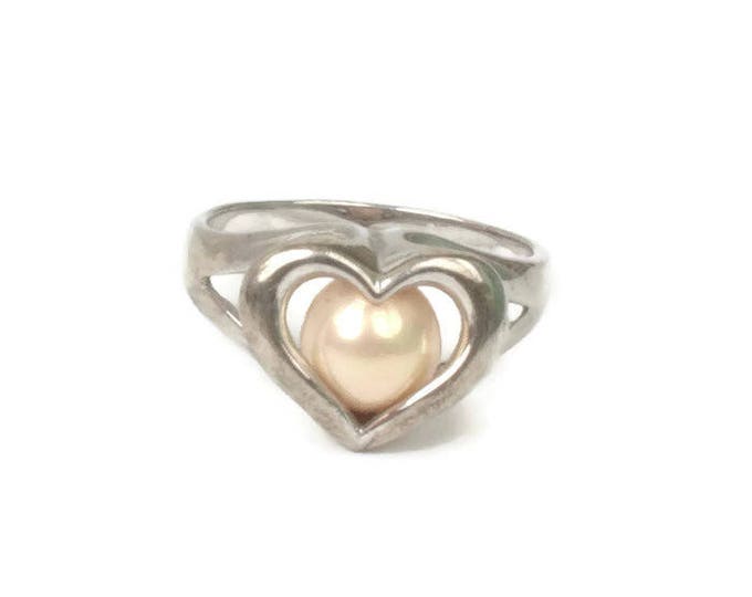 Color Change Pearl Ring Heart Setting Silver Tone Metal Size 7.5