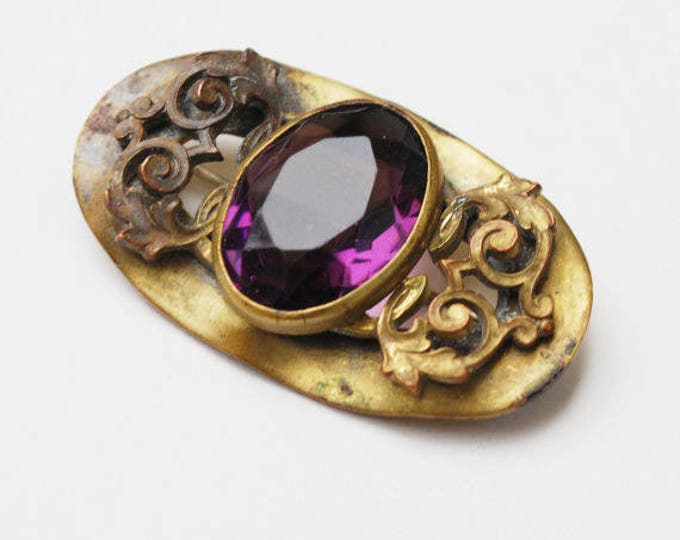 Victorian Bar Brooch -Purple Amethyst Glass - Gold filled - c-clasp - filigree leaf design