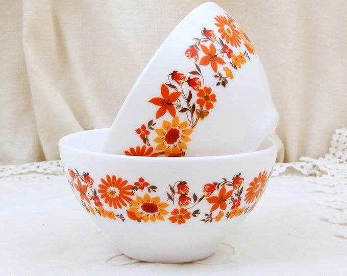 2 Vintage White Milk Glass French Coffee Bowls. Pair Arcopal Bowl with Orange Flower Pattern from France, 1960s / 1970s Retro Kitchenware 2 Vintage White Milk Glass French Coffee Bowls. Pair Arcopal Bowl with Orange Flower Pattern from France, 1960s / 1970s Retro Kitchenware