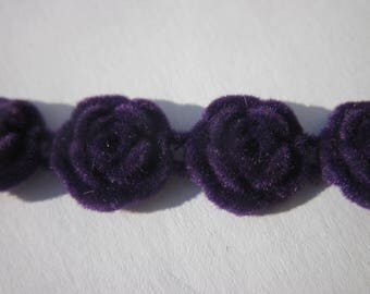 2 flowers to paste (Q25) 12 mm purple suede