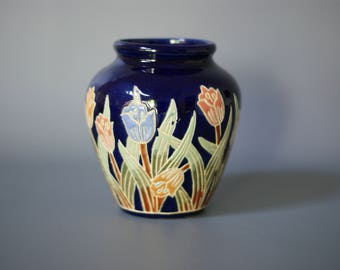 SWISS Ceramic Vase, Swiss Pottery Vase, Swiss Landhaus Vase, Made in Switzerland, Modern Country Ceramic Vase, Swiss Bauernkeramik