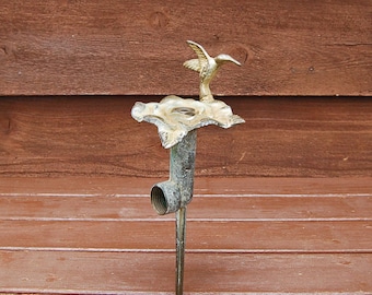 Lawn Sprinkler, Vintage Flower Sprinkler, Brass Flower Lawn Sprinkler. Vintage Garden Watering Sprinkler