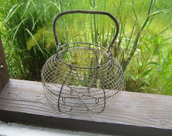 Wire Egg Basket, French Egg Basket, Vintage Wire Basket