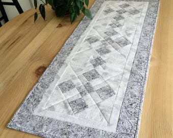 Melanin Queens Quilted Table Runner GFTOTG3308