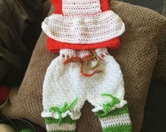 Strawberry shortcake costume