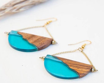 Wood resin earrings / resin earings / wood earrings / blue earrings / gift for women / wood resin jewelry / womens gift / birthday gift /