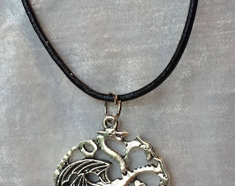 Game of Thrones-3 Headed Dragon Pendant-House Targaryen Pendant Necklace-Game of Thrones Jewelry-Silver-Game of Thrones Necklace-men-women
