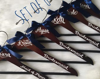 Wedding hangers, Set of 6 Wedding Dress Hangers, Bride Hanger, Bridesmaid proposal, Wedding party gift, Wedding Hangers