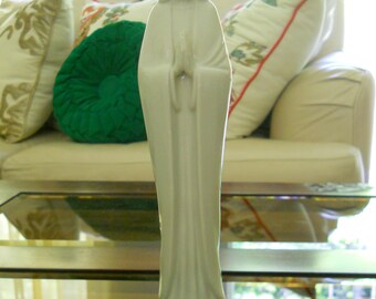 Madonna Figurine / Praying Madonna / Blessed Mother / Virgin Mary / Religious Figurine / Homco Madonna / Mother Mary