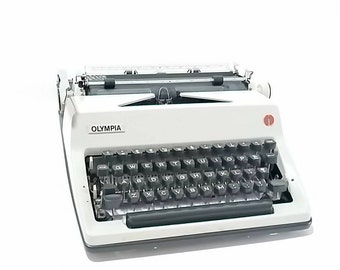 Working Typewriter, Portable Typewriter, Manual Typewriter