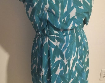 Volup Size L 1960s Rayon Wiggle Dress