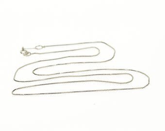 14k 0.6mm Box Link Chain Necklace Gold 18.5"